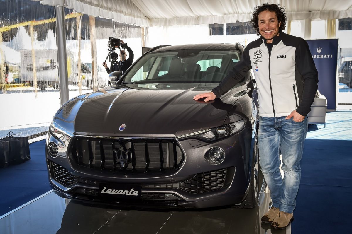 695440407TP094 Maserati Pol